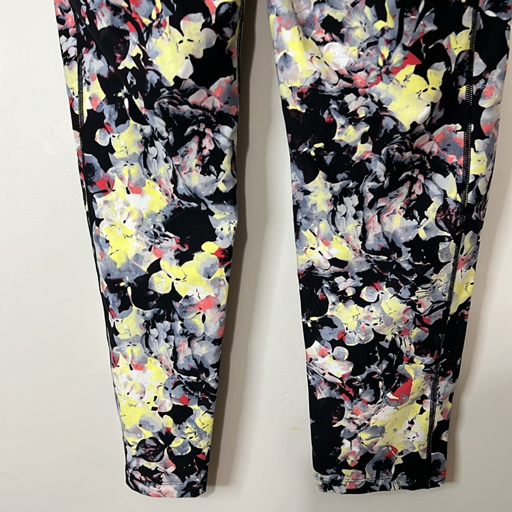 Calvin Klein Performance pants - Picture 7 of 9